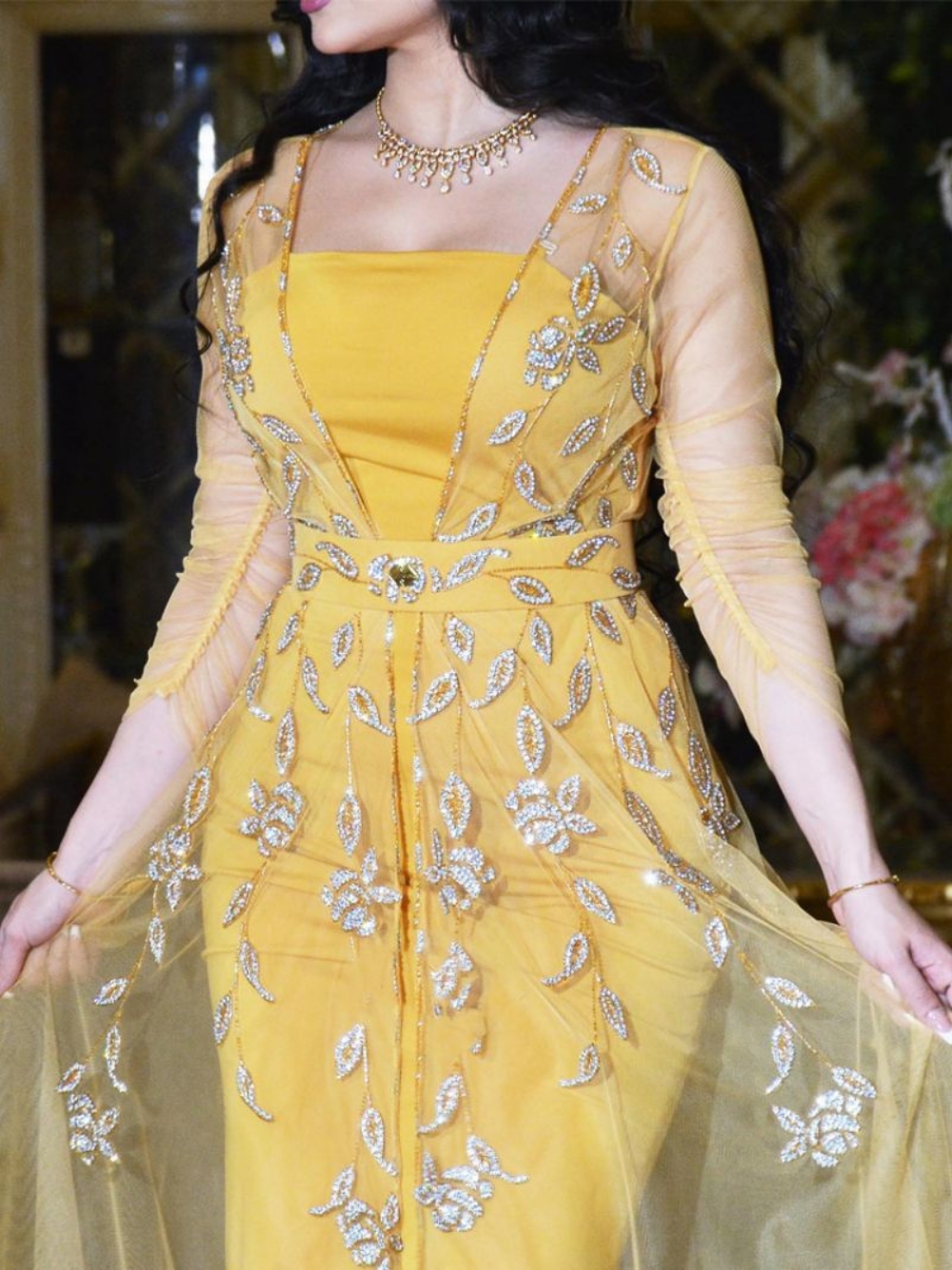 Elegant Yellow Caftan Evening  - Women Formal Wear Sale avis et prix