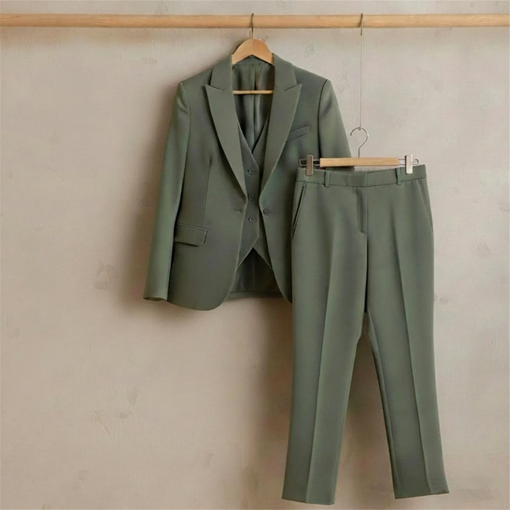 New Sage Green Women's Suit 3  - Women Formal Wear Tailor avis et prix